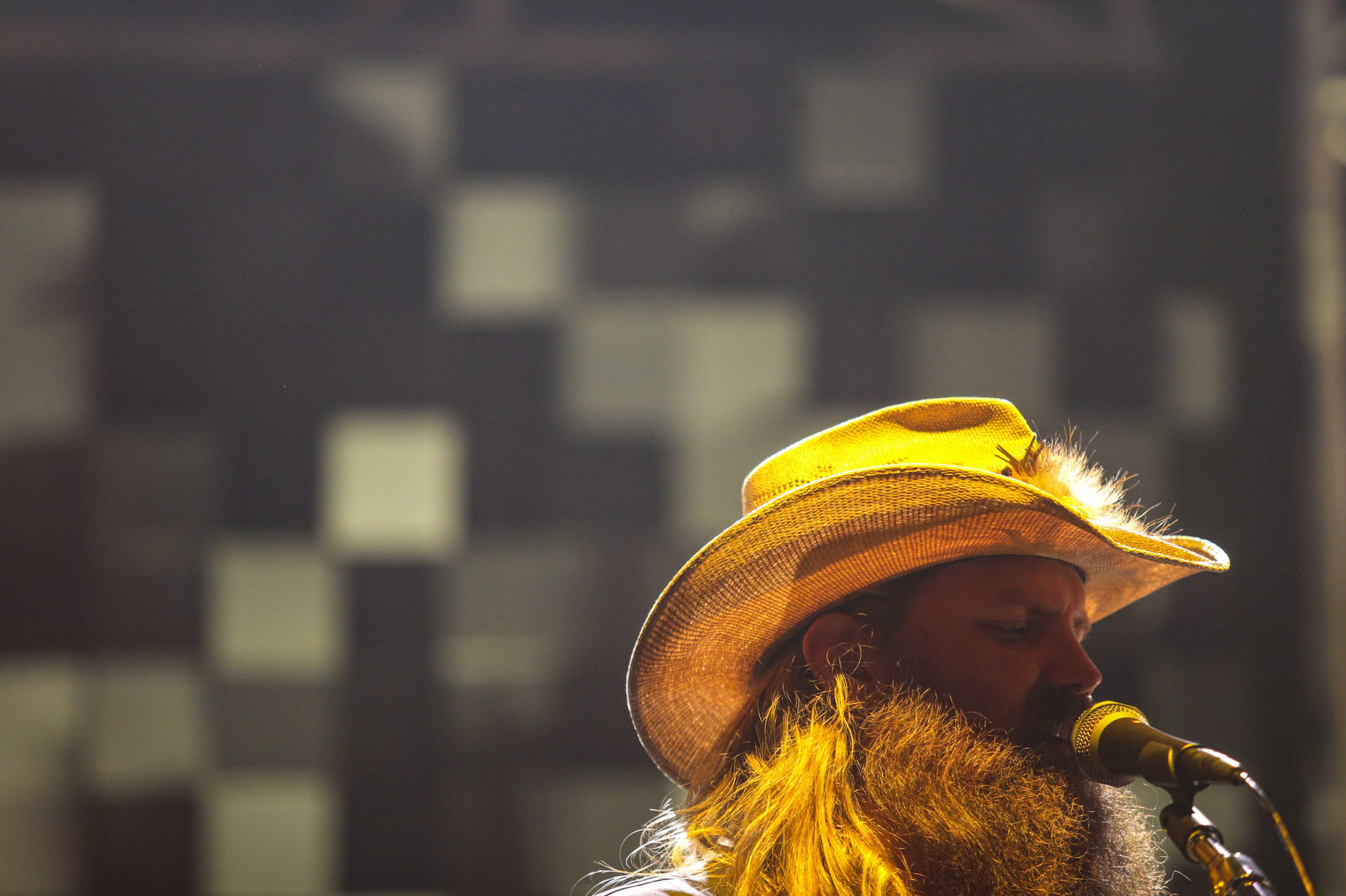 100517-CHRIS-STAPLETON-014